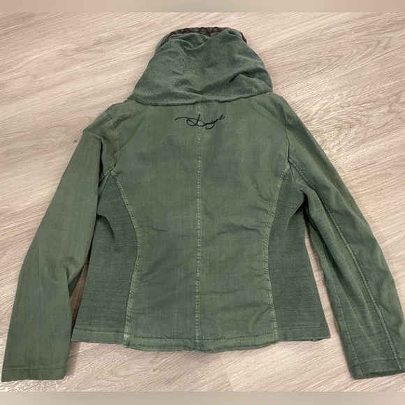 Desigual- Green Zip up Cowl Neck Designer Floral & Embellished Jacket. - Picture 10 of 15